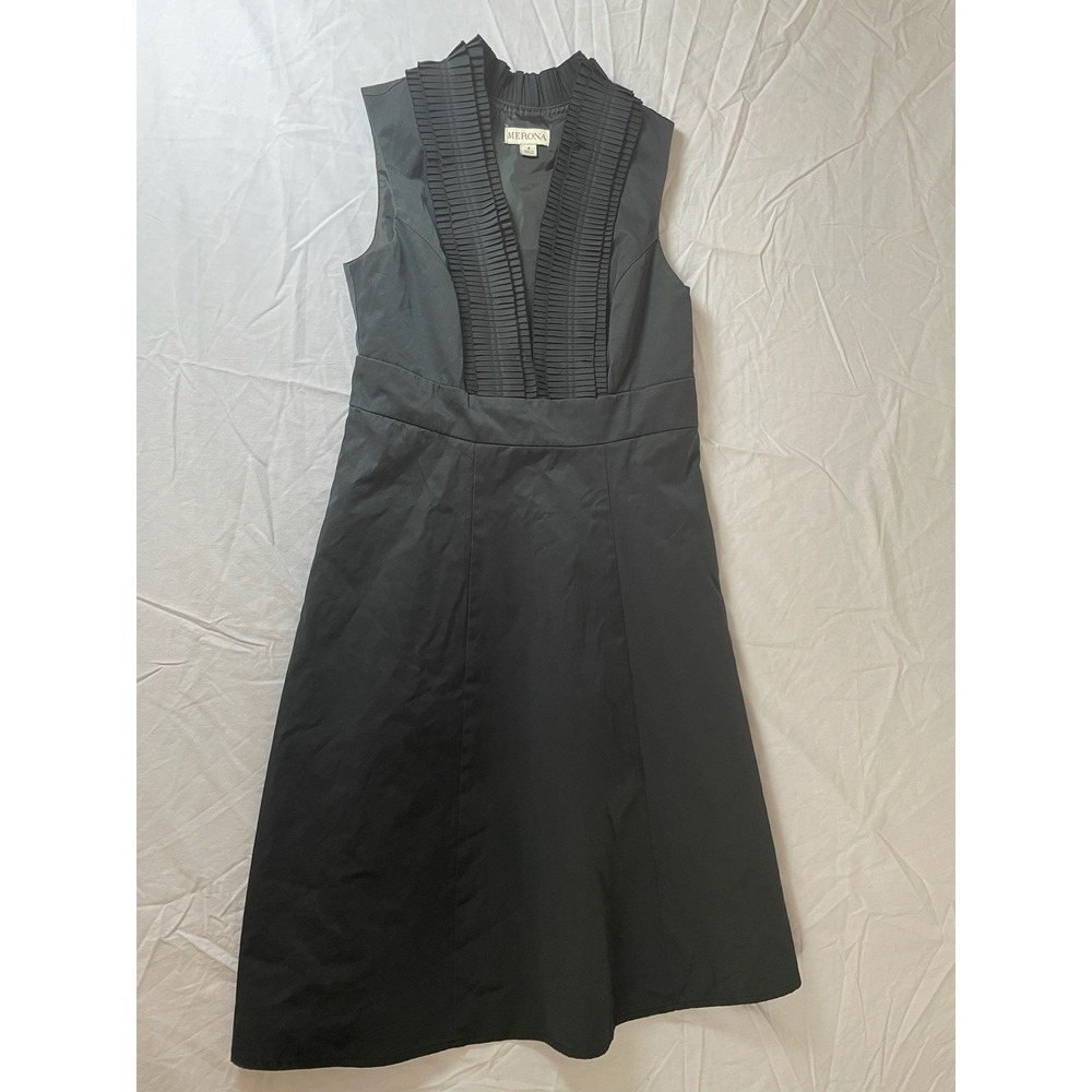 Womens Merona Size 4 Black Flared  Pleated Ruffle V Neck Sleeveless Lined Dress